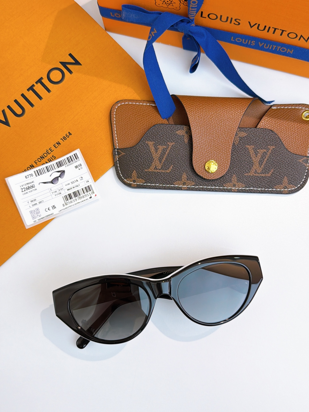 Louis Vuitton Louis Vuitto*
