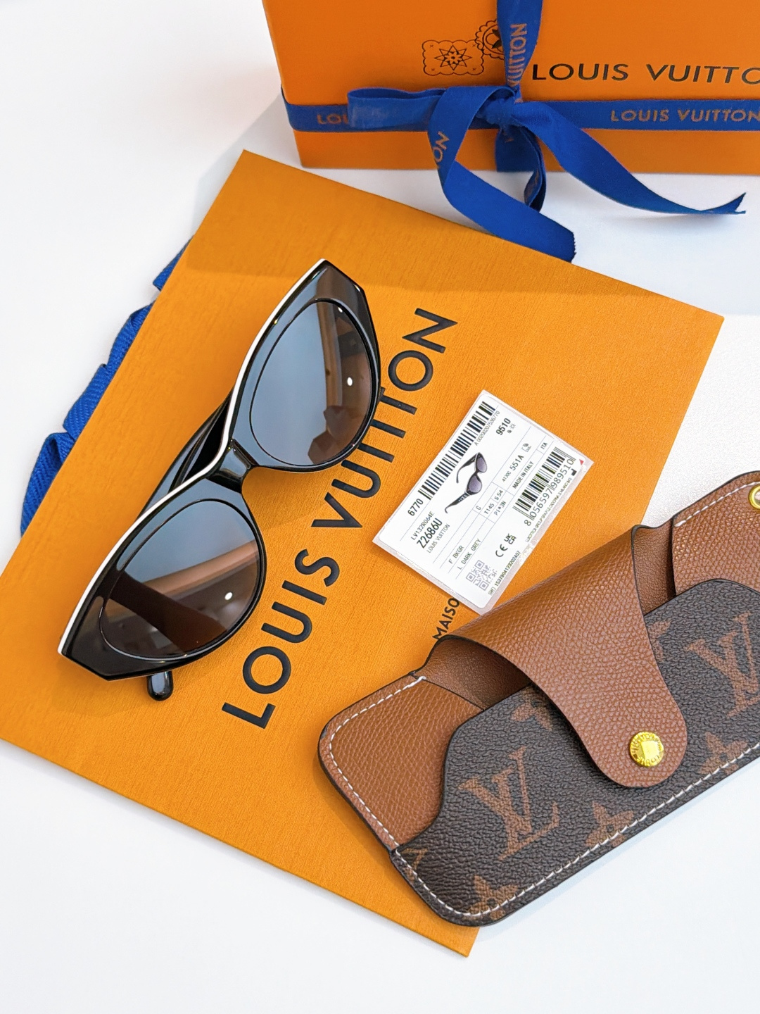 Louis Vuitton Louis Vuitto*