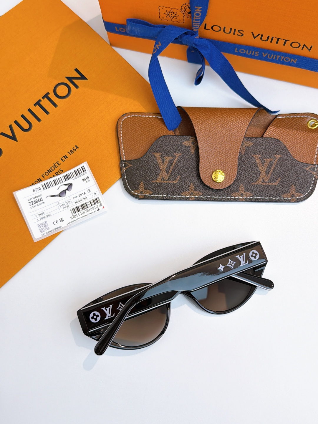 Louis Vuitton Louis Vuitto*