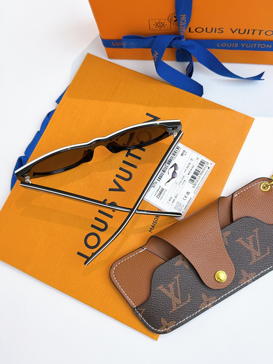 高品质Louis Vuitto*MOD：Z2686U SIZE：54口19-145LV Line Cat