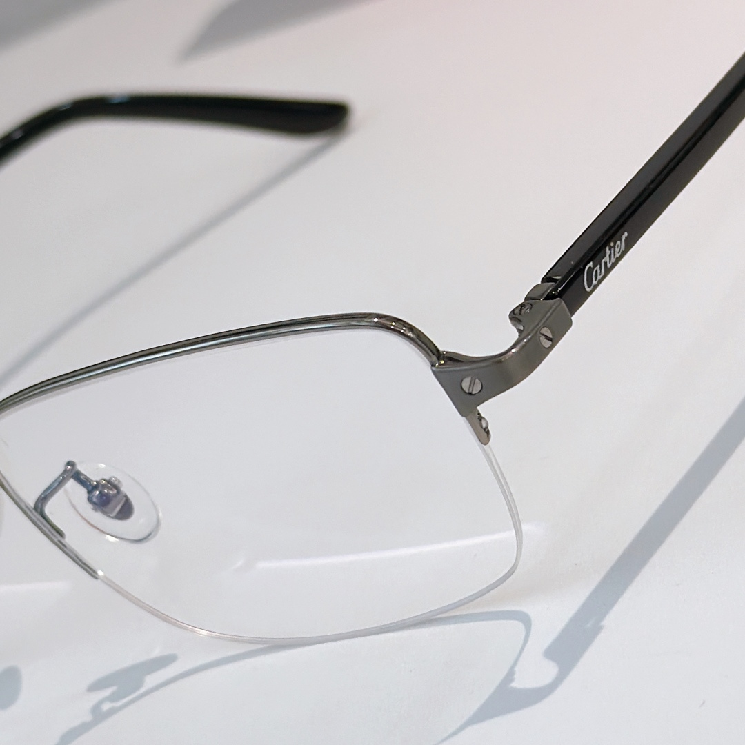 CARTIERPure titaniumMOD：CT0217Osize：57口17-145🔝🔝