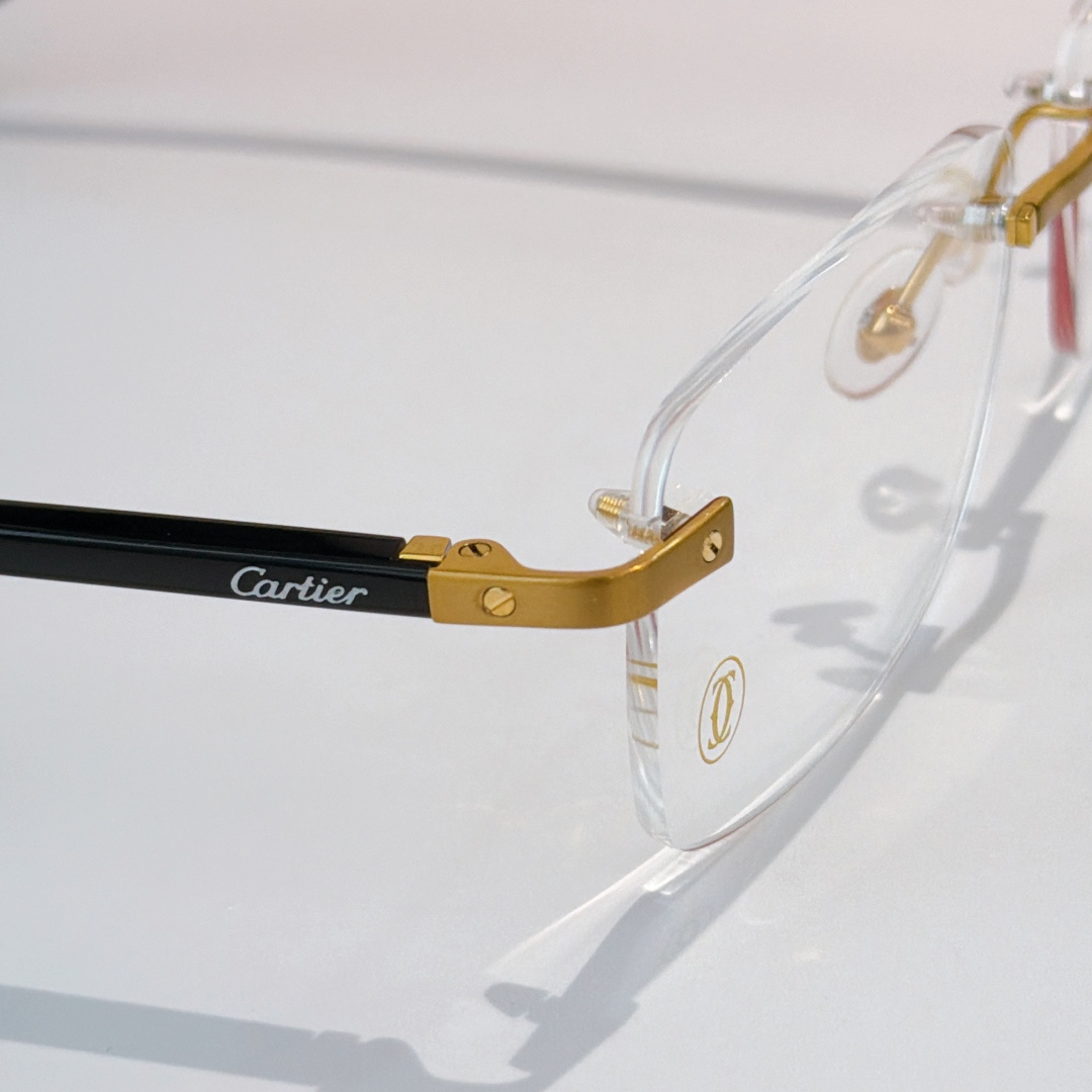 CARTIER新款纯钛Pure titaniumMOD：CT0216size：57口18-145🔝🔝