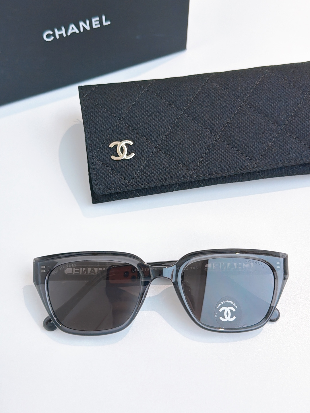 Chanel CHANE*
