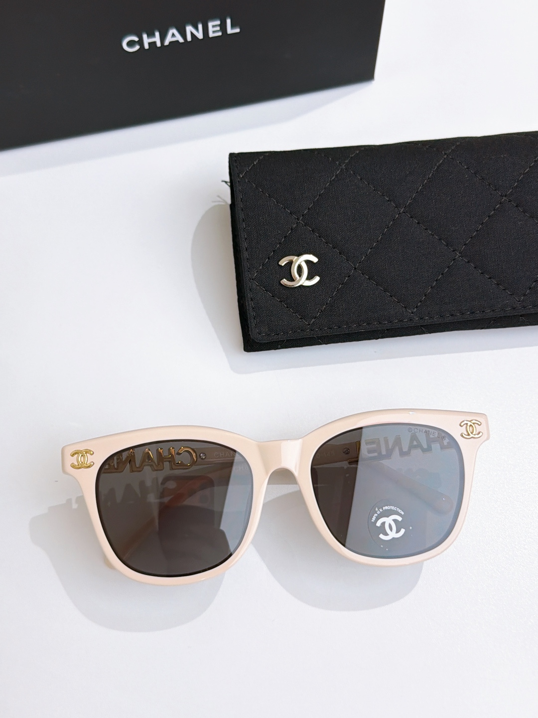 Chanel CHANE*