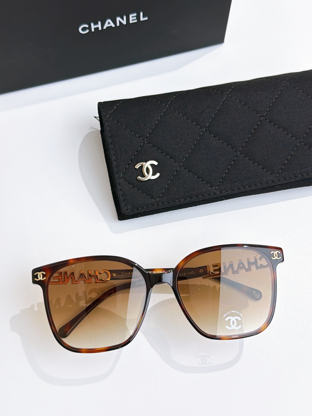 Chanel CHANE*
