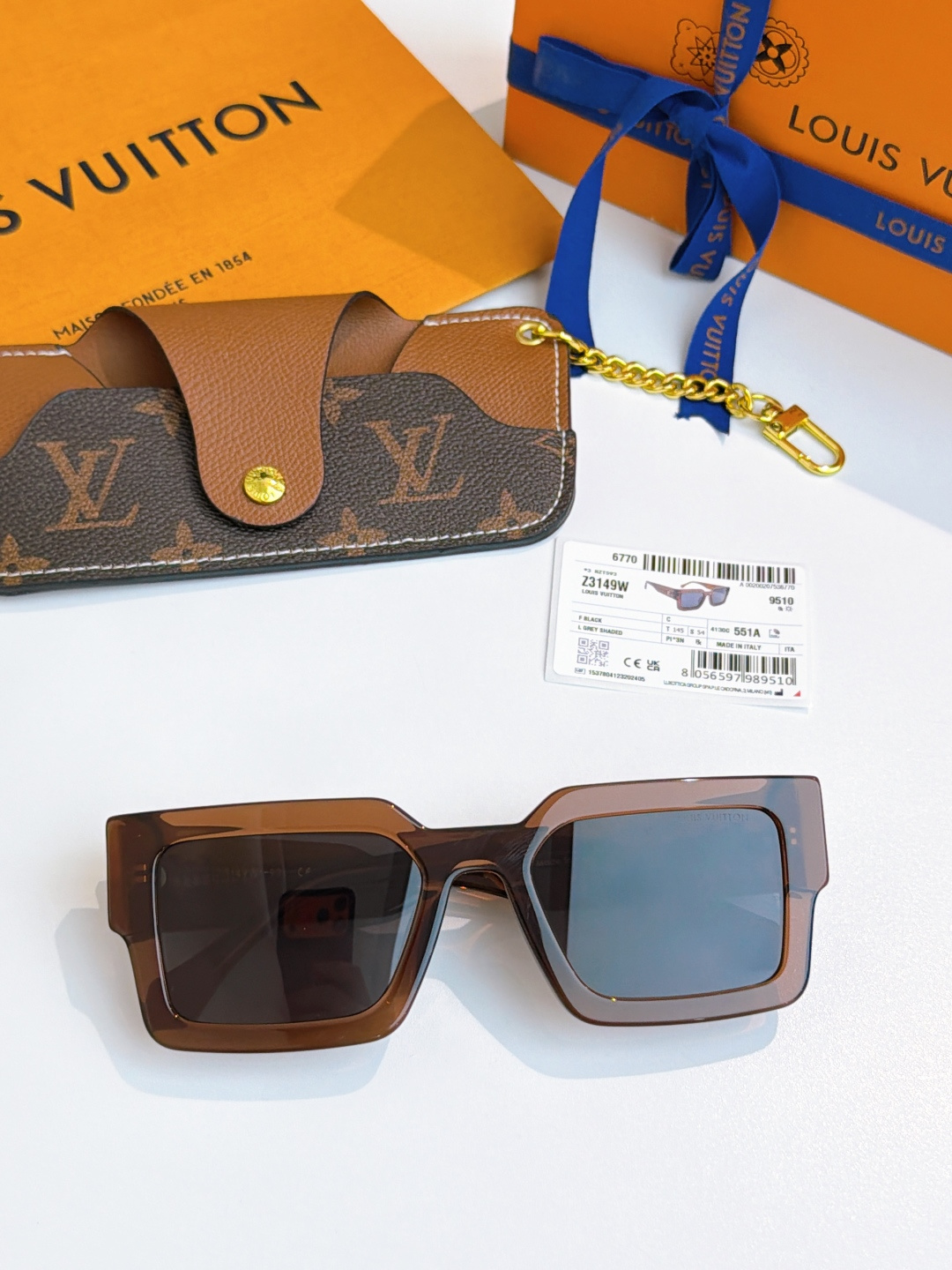 Louis Vuitton Louis Vuitto*