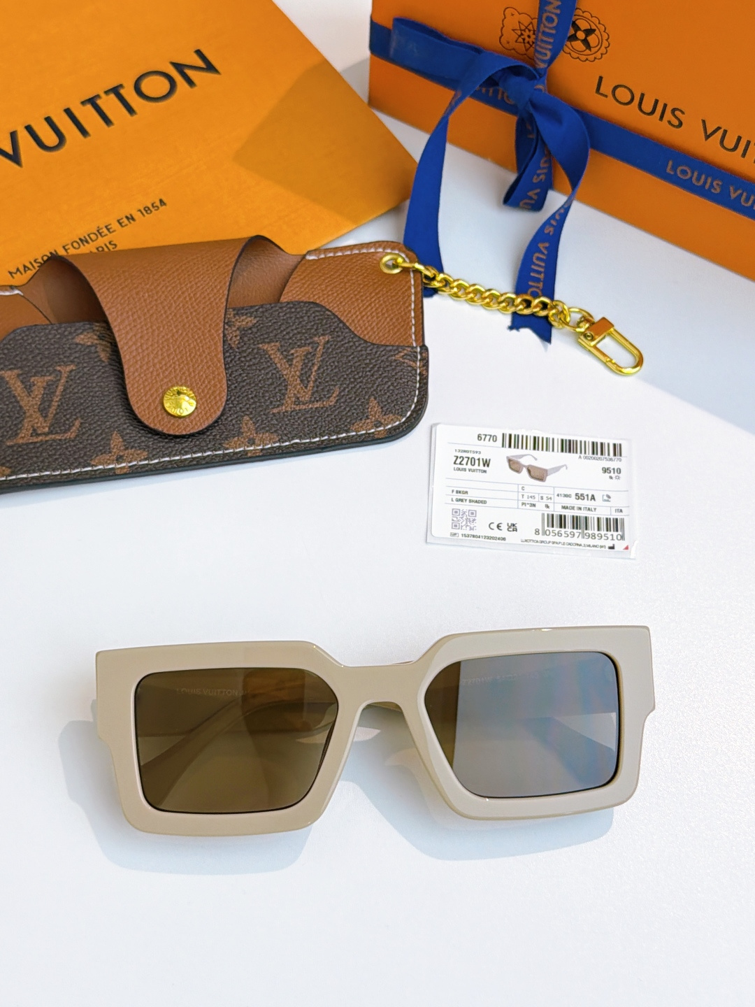 Louis Vuitton Louis Vuitto*