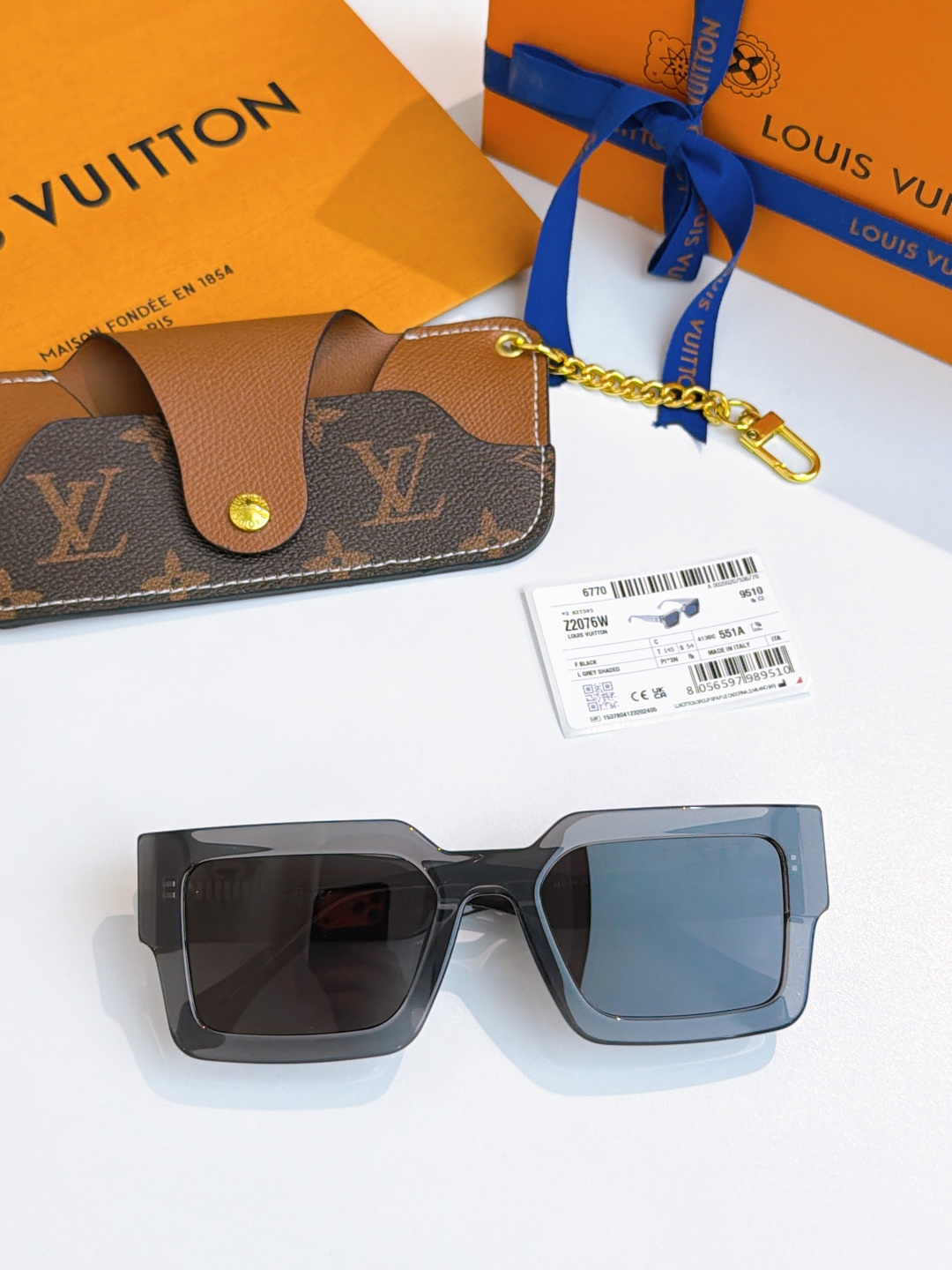 Louis Vuitton Louis Vuitto*