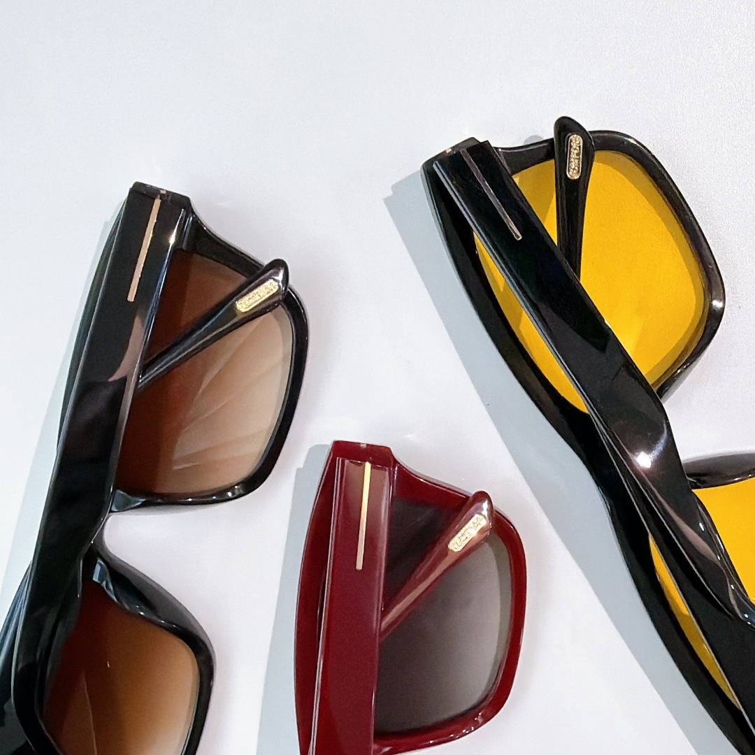 TomFord Mod：FT1303Size：55-19-145🔝🔝