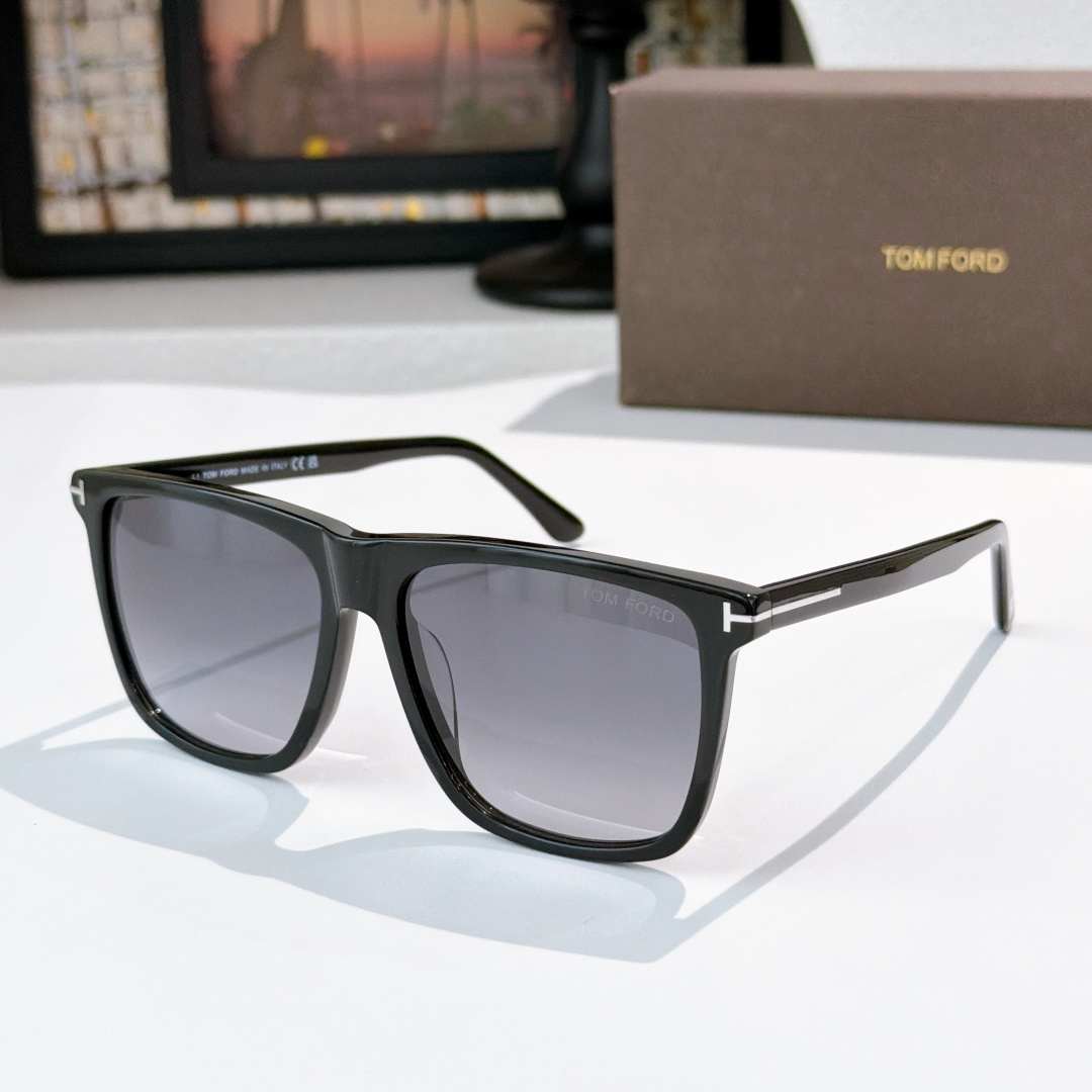 TomFord Mod：FT0832Size：59-15-145🔝🔝