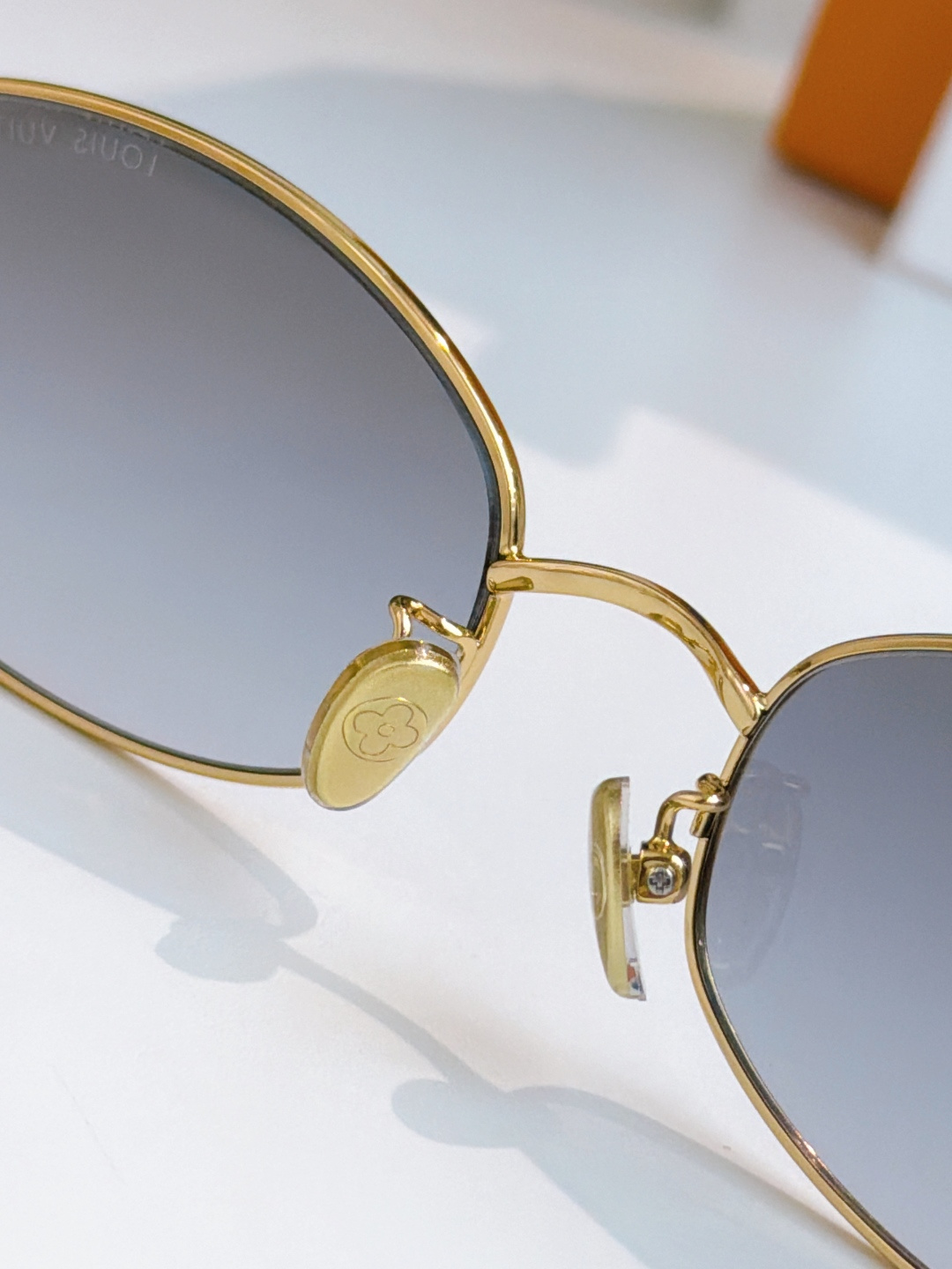 TOP QUALITYLOUIS VUITTO*MODEL：Z3171U Z3193U SIZE：56口