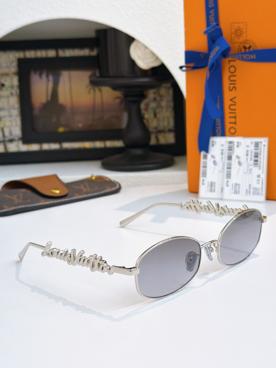 TOP QUALITYLOUIS VUITTO*MODEL：Z3171U Z3193U SIZE：56口