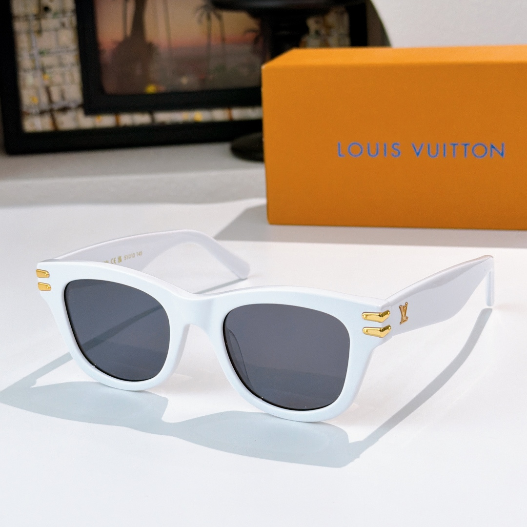Louis Vuitton LOUIS VUITTO*