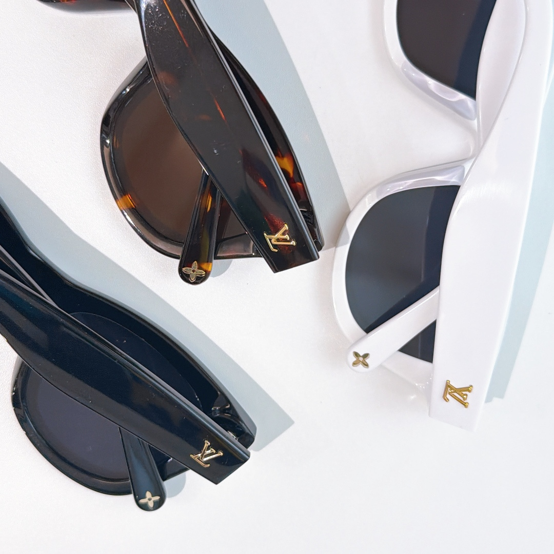Louis Vuitton LOUIS VUITTO*