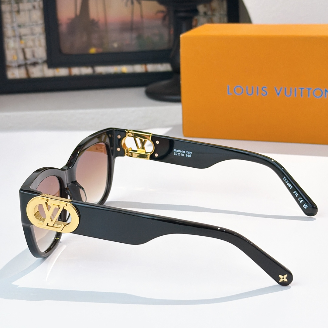 Louis Vuitton LOUIS VUITTO*