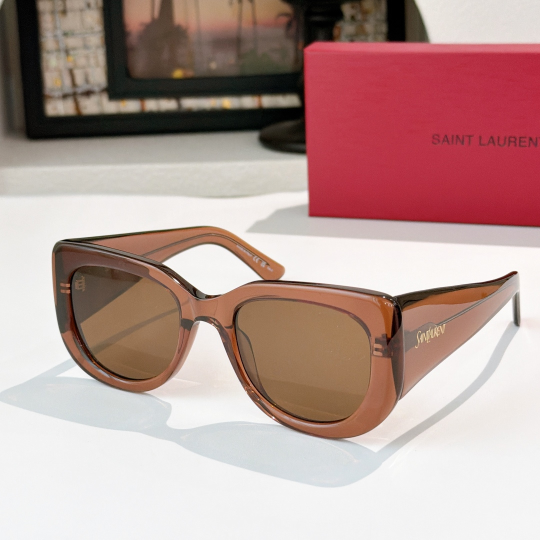 Saint Laurent SAINT LAUREN*