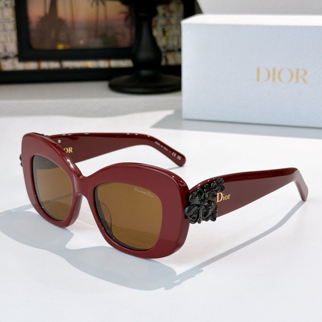 Dior DIO*