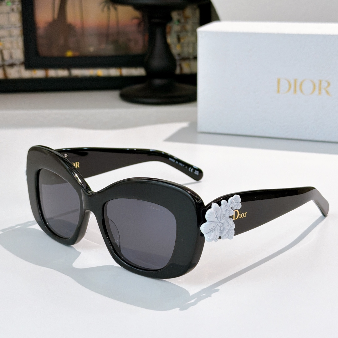 Dior DIO*