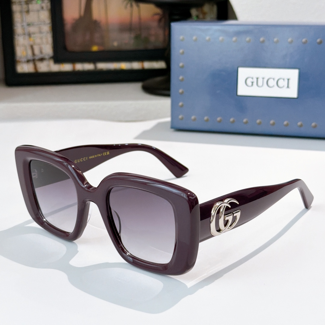 Gucci GUCC*