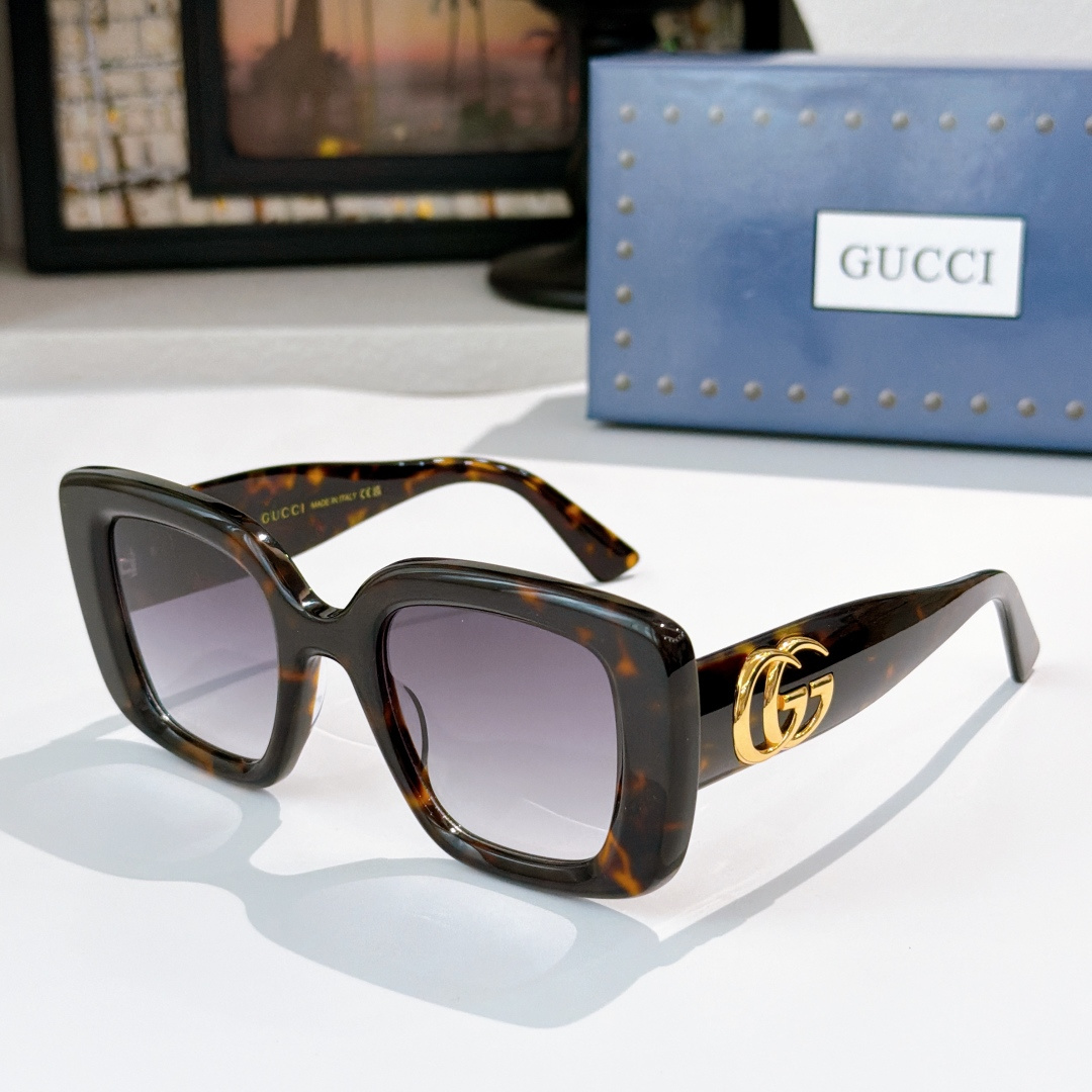 Gucci GUCC*
