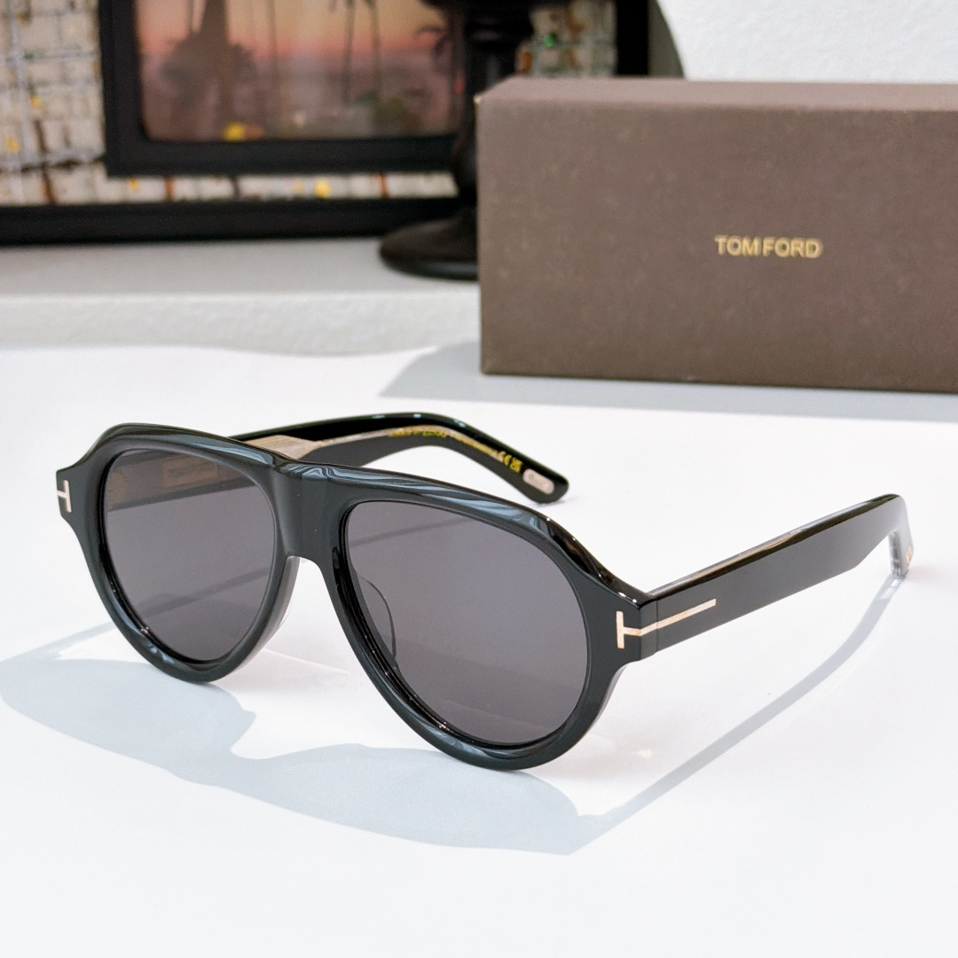 Tom Ford TOM FOR*