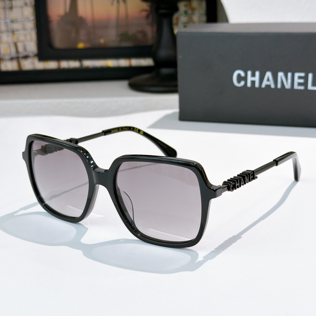 Chanel CHANEL