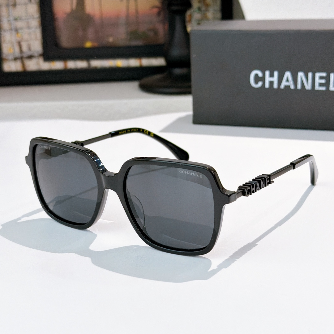 Chanel CHANEL