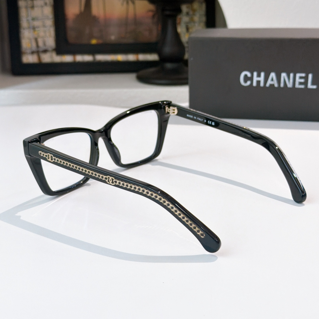 Chanel CHANE*