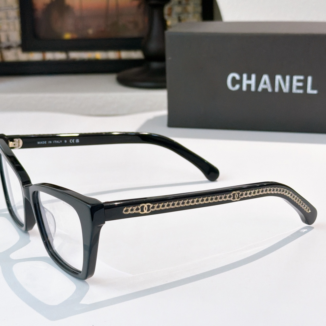 Chanel CHANE*