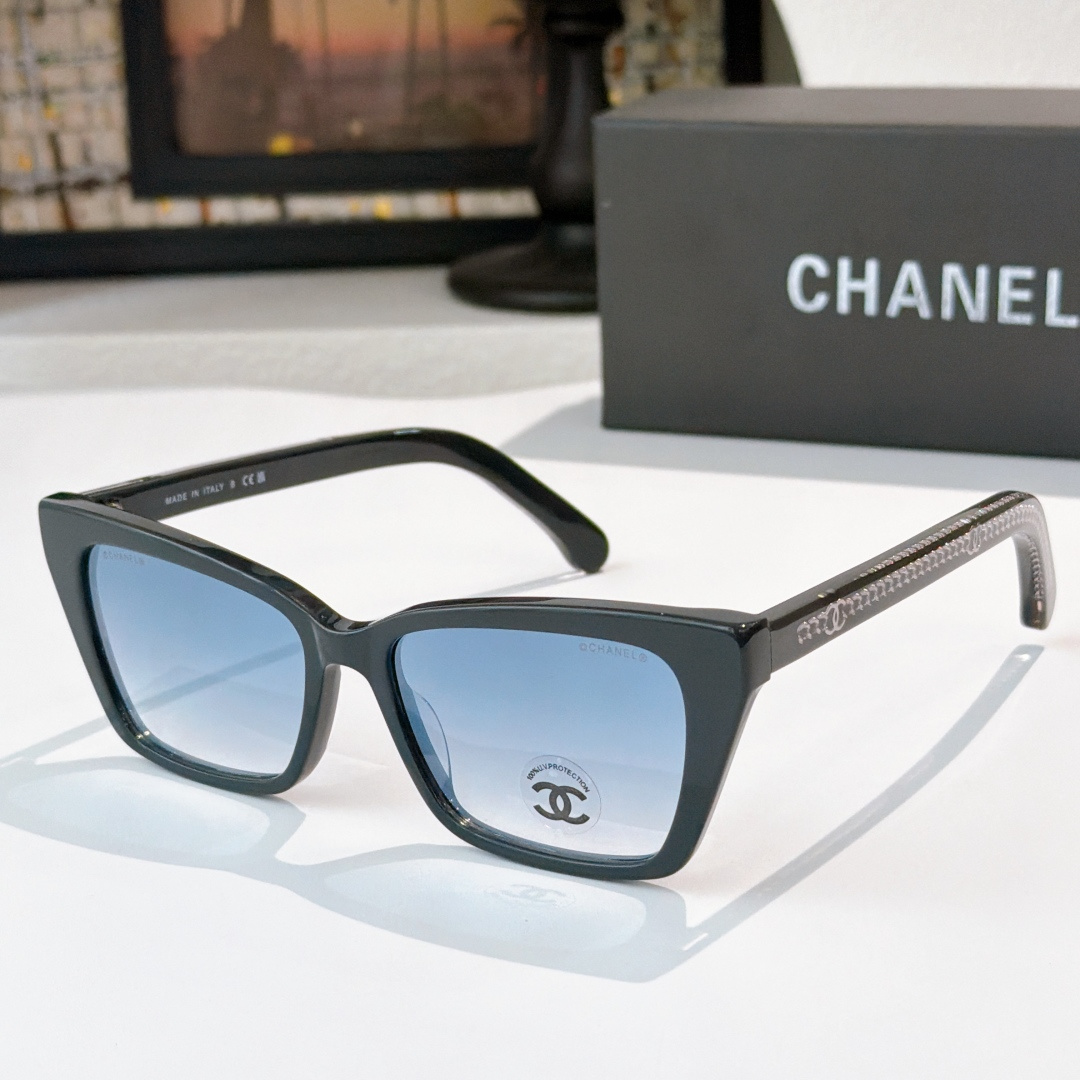 Chanel CHANE*