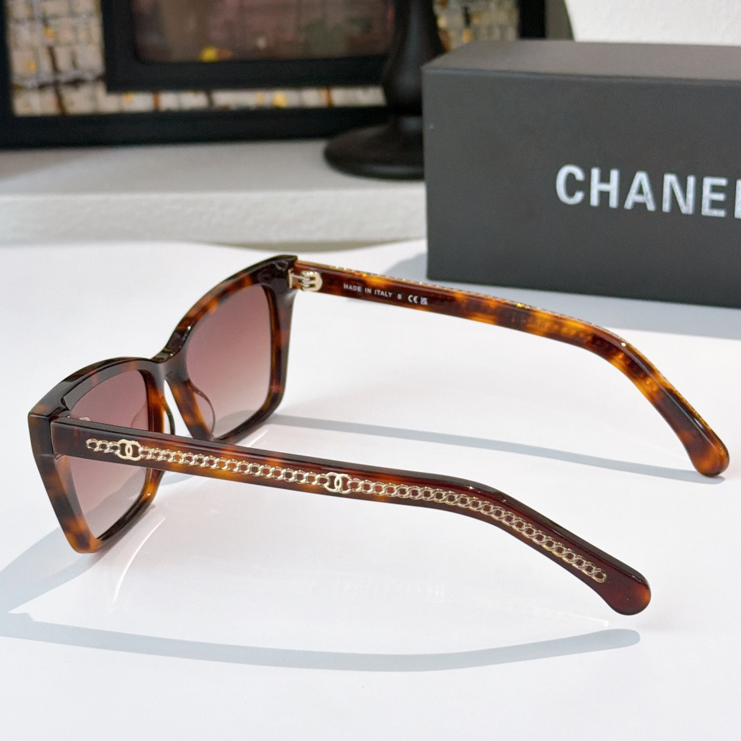 Chanel CHANE*