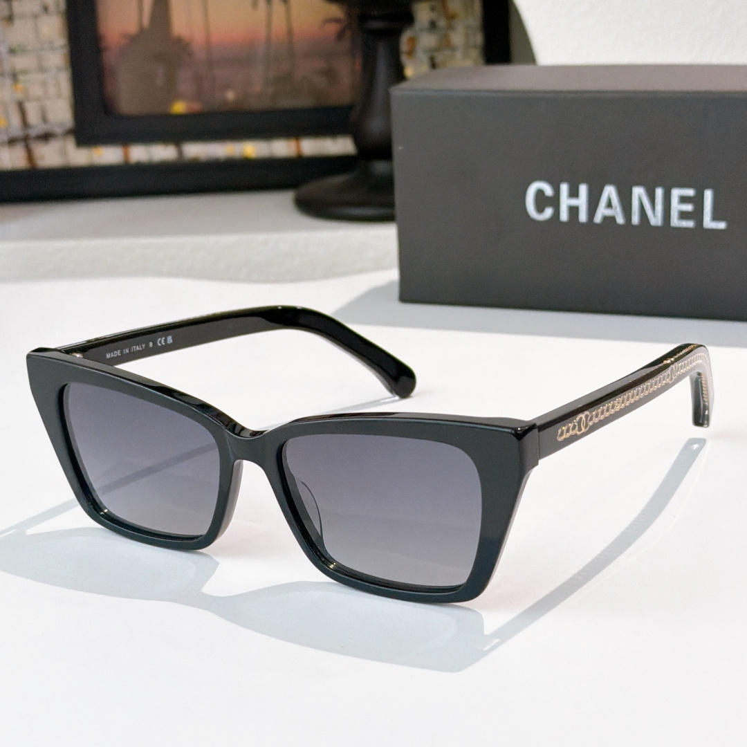 Chanel CHANE*