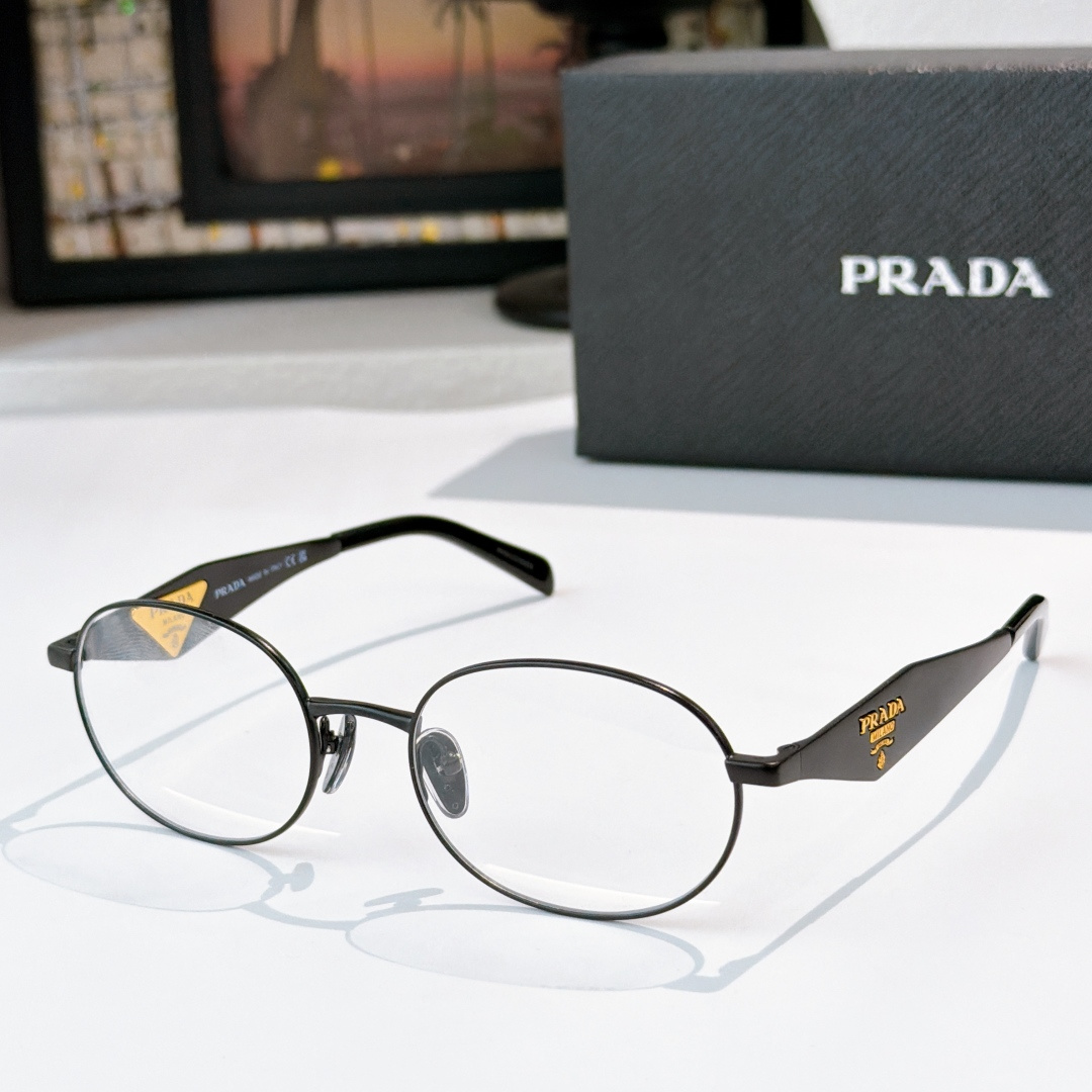 Prada PRAD*
