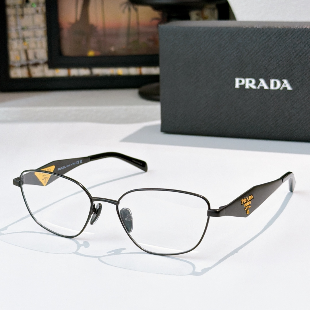 Prada PRAD*
