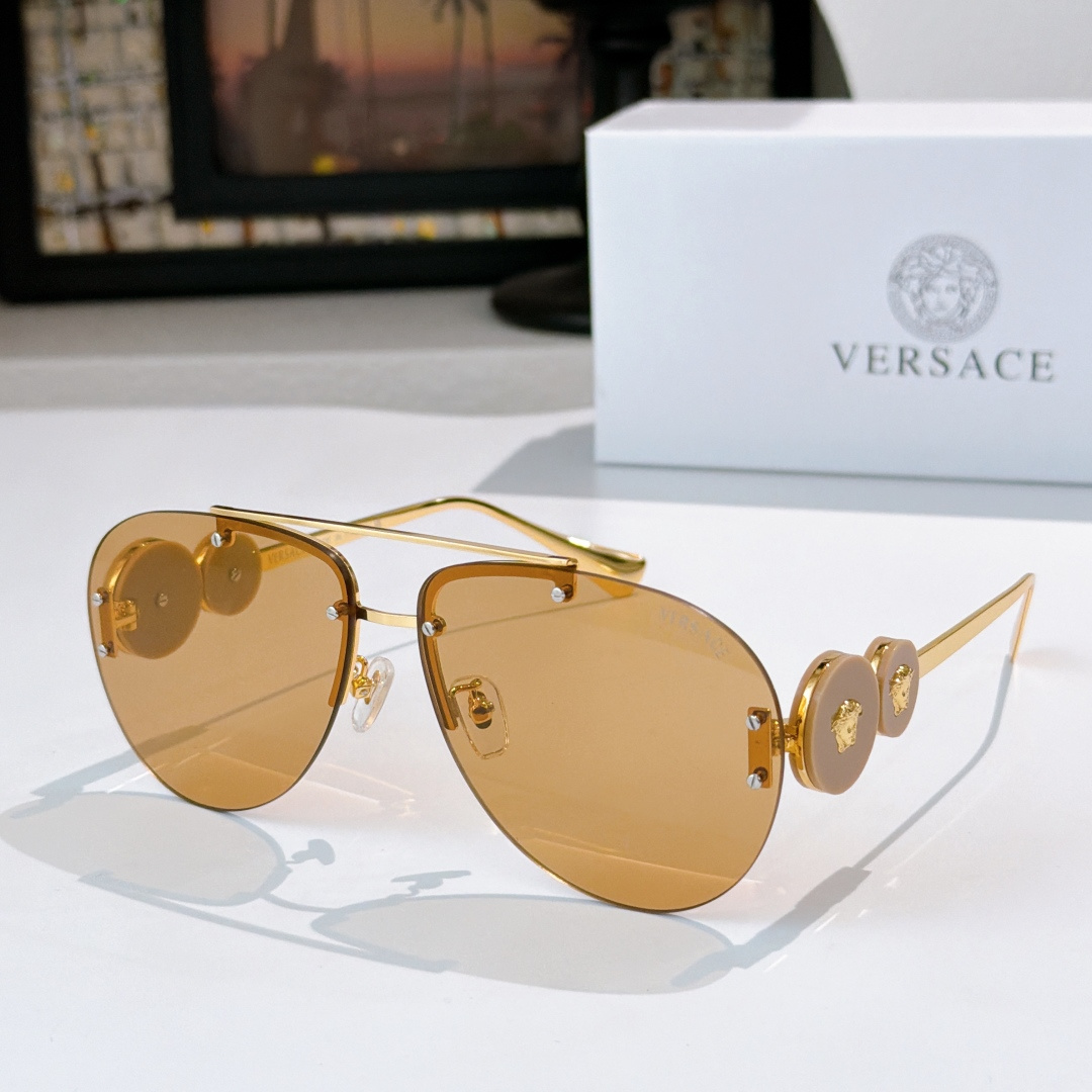 Versace VERSAC*E