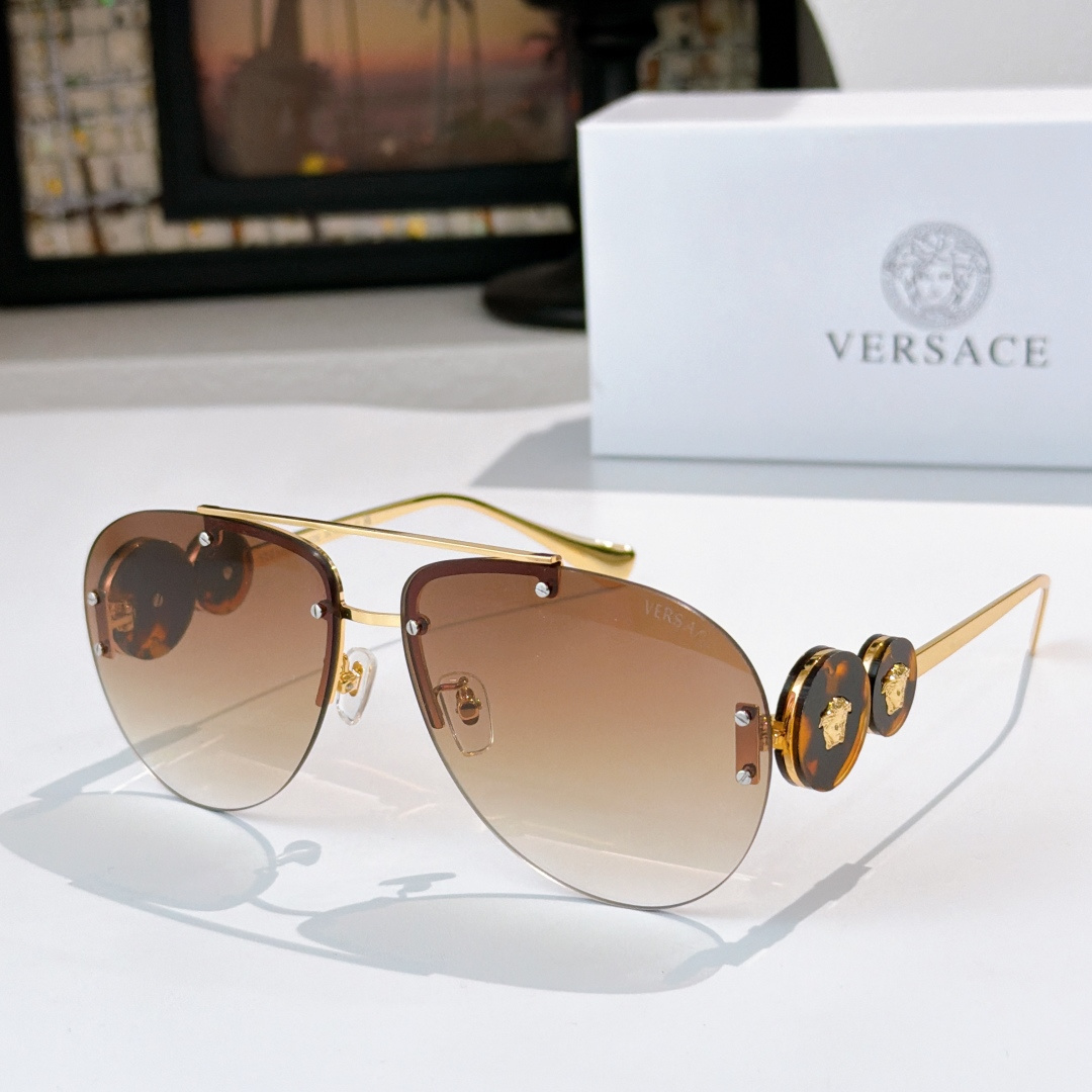 Versace VERSAC*E