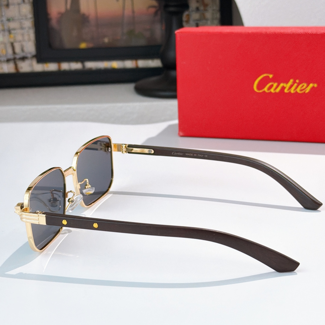 Cartier Cartie*