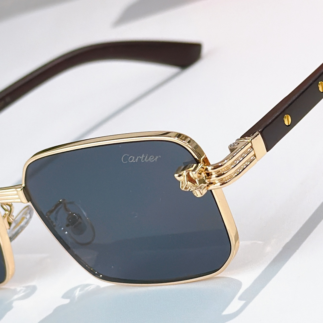 Cartier Cartie*