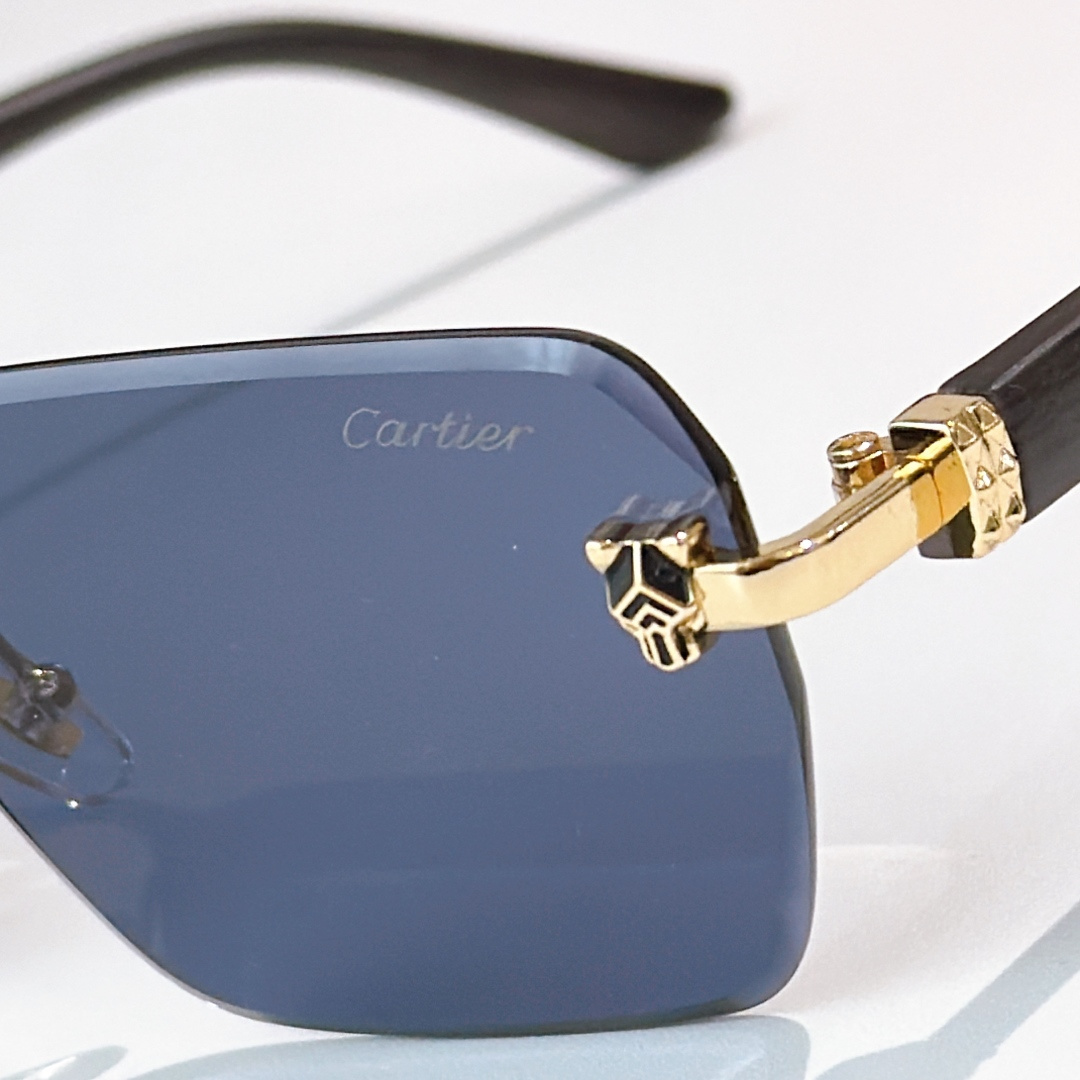 Cartier Cartie*