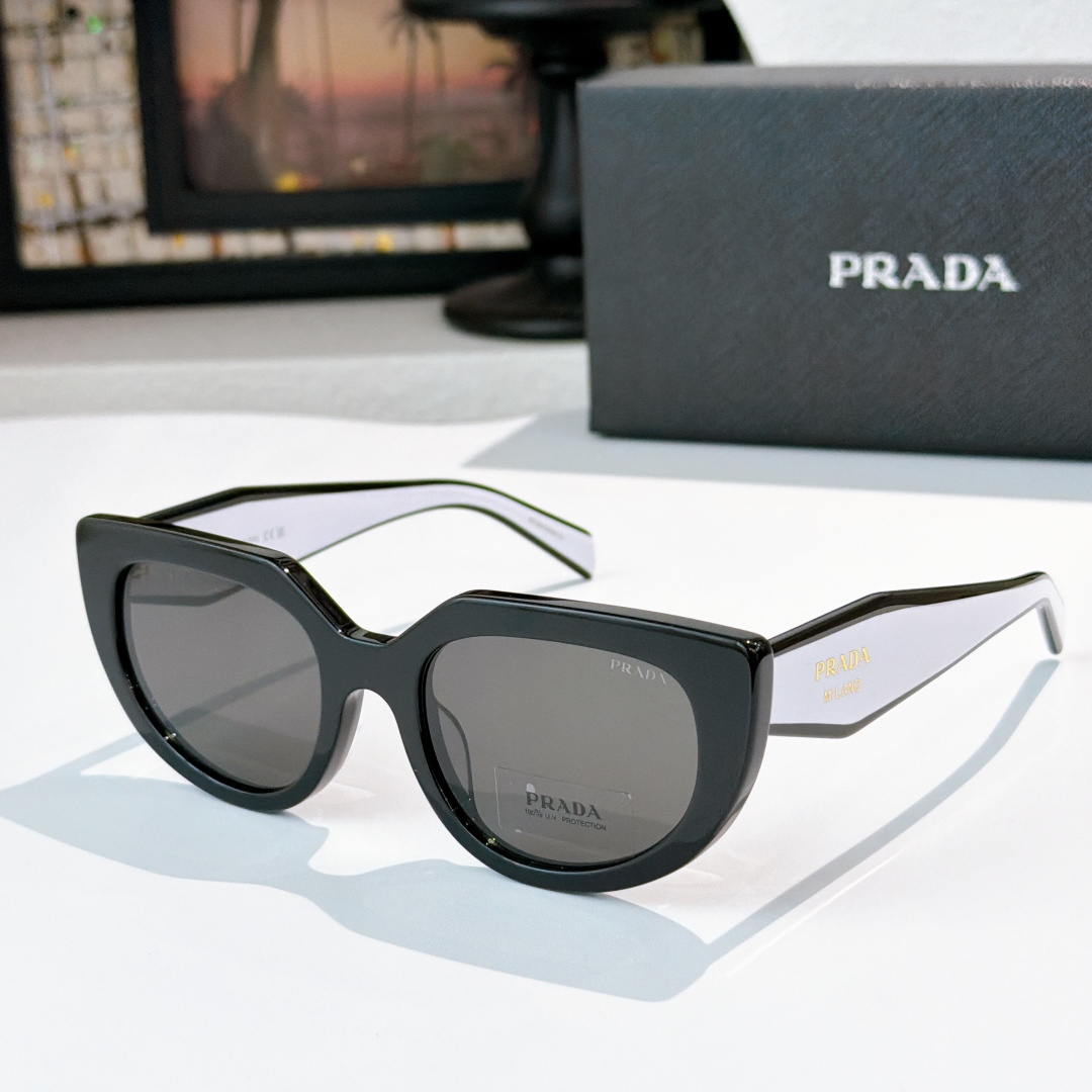 Prada PRAD*