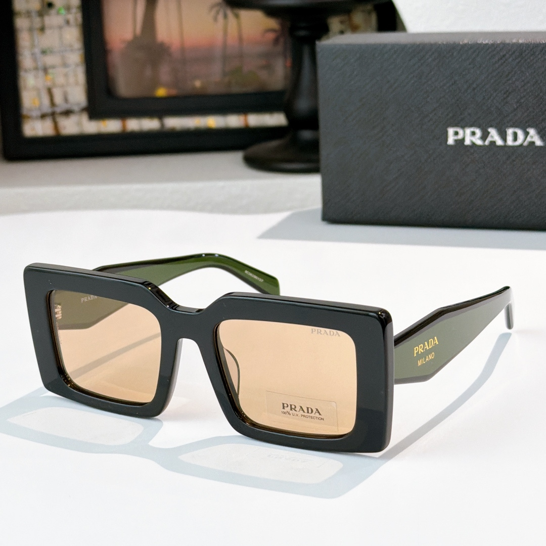 Prada PRAD*
