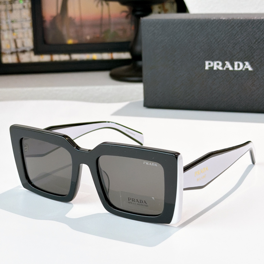 Prada PRAD*