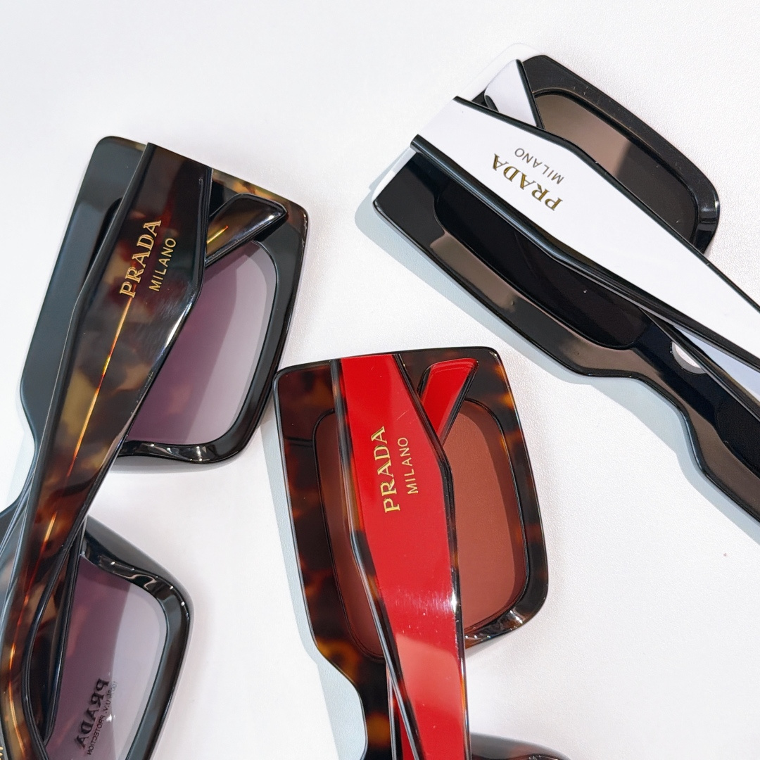 Prada PRAD*