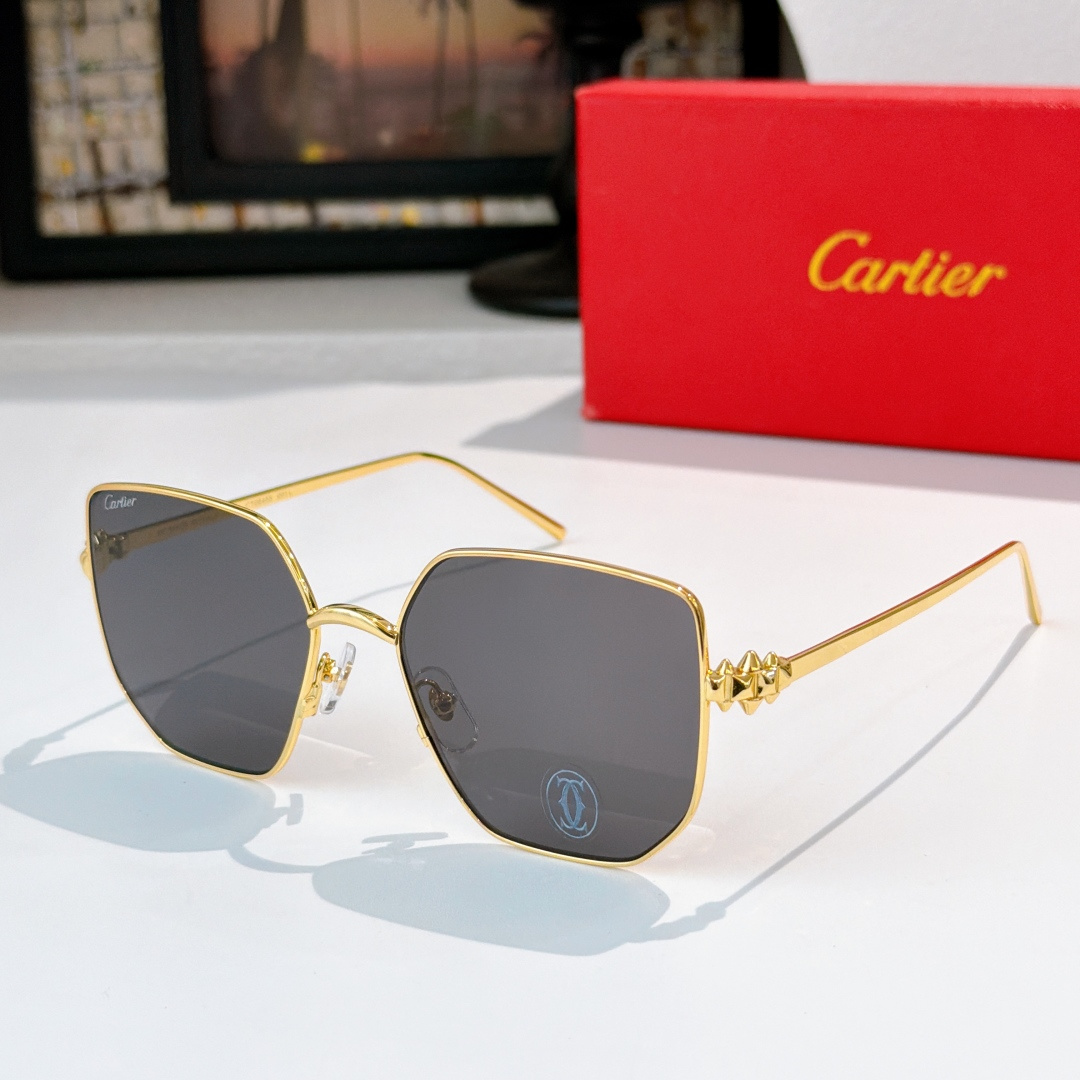 Cartier Cartie*