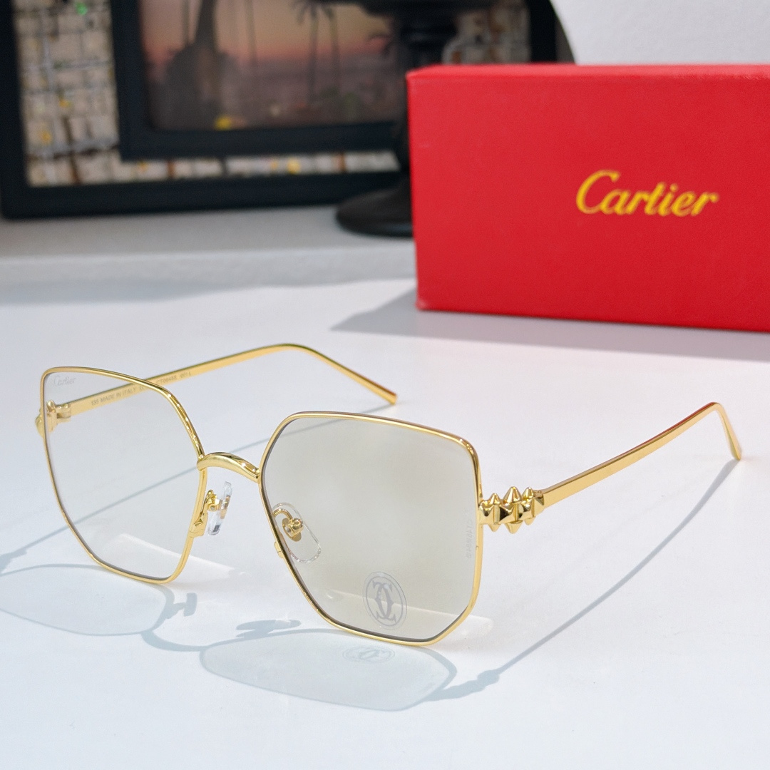 Cartier Cartie*