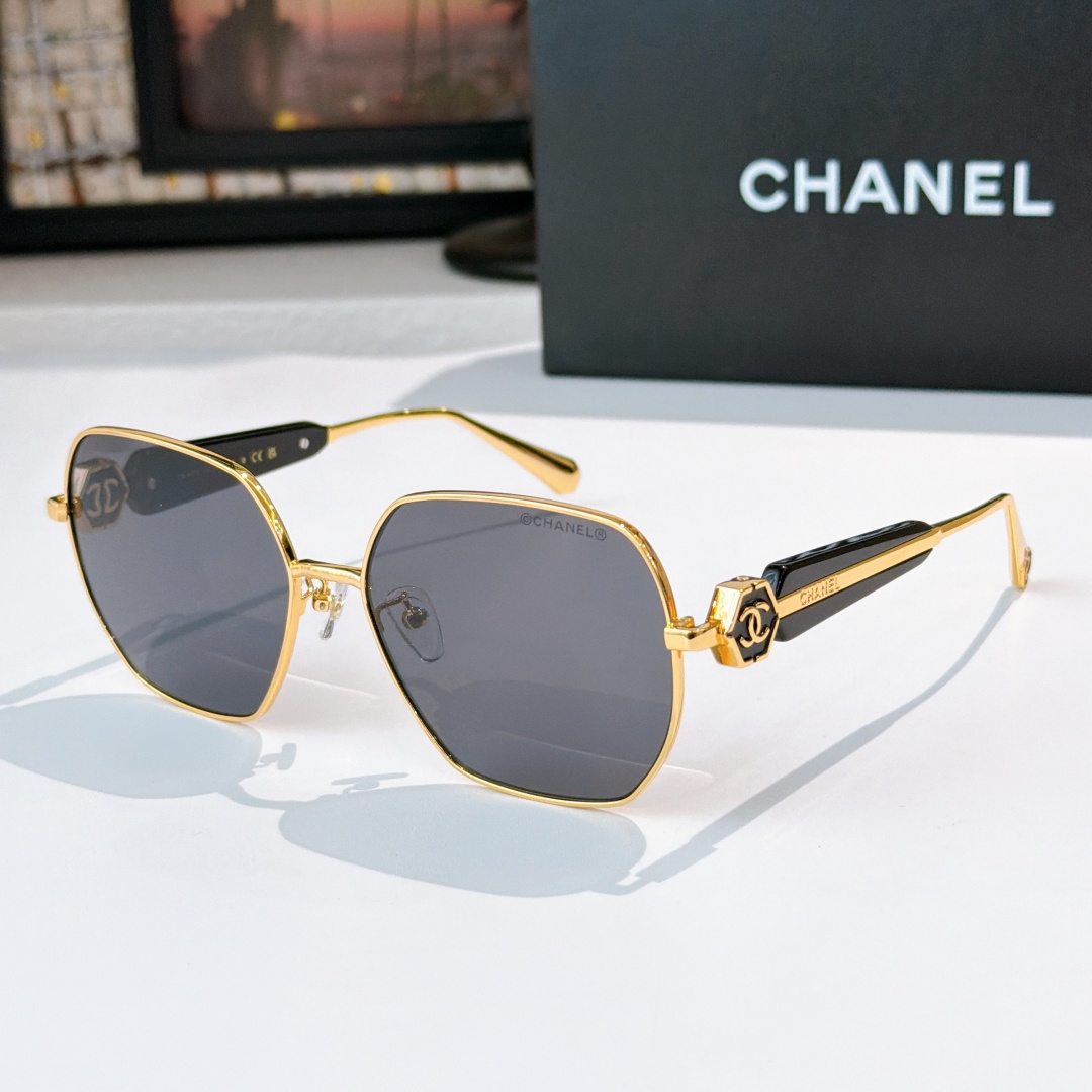 Chanel CHANE*