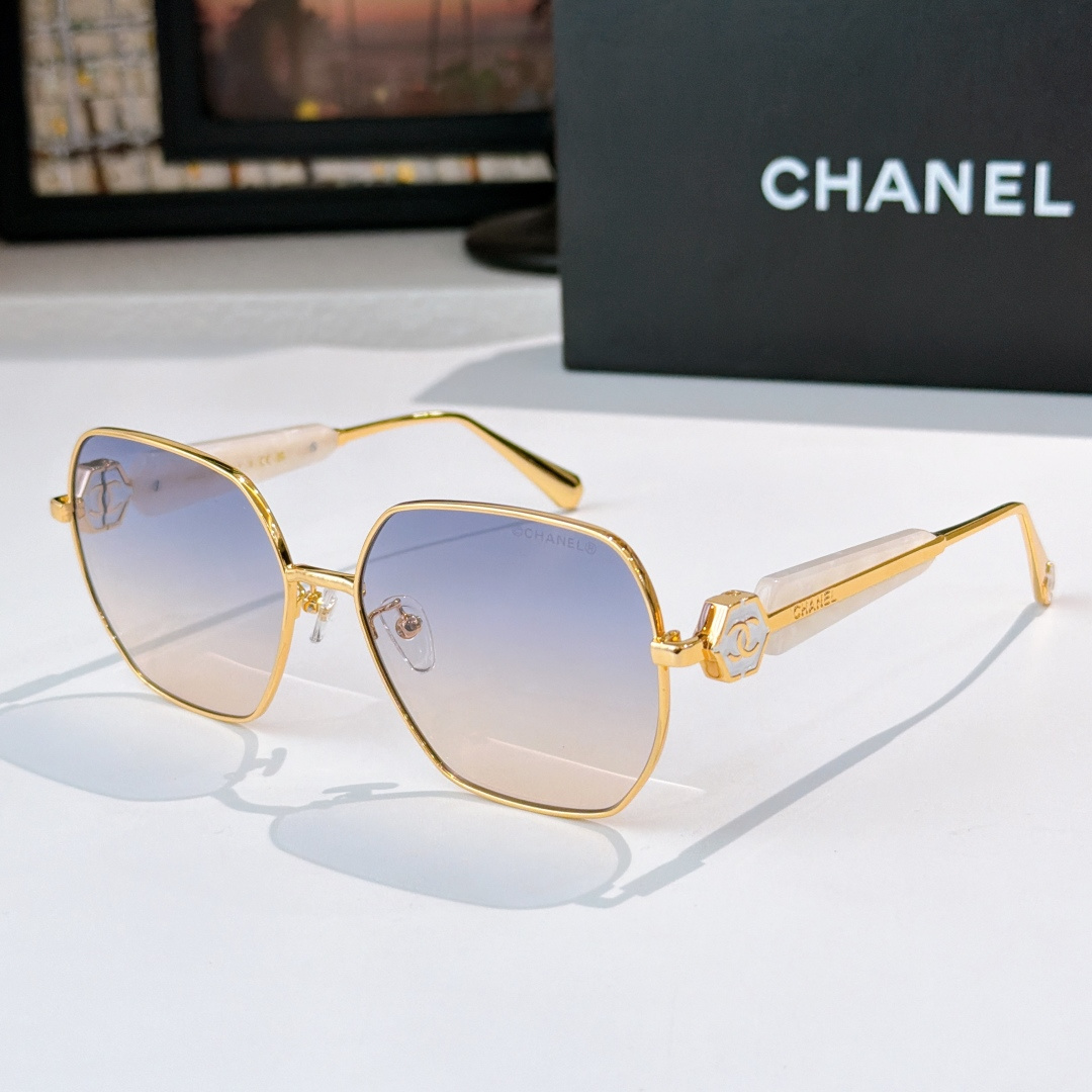 Chanel CHANE*