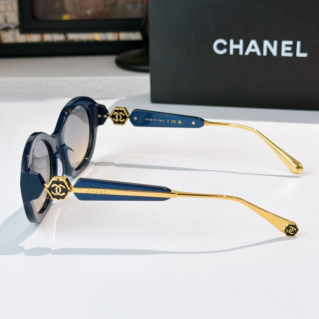 Chanel CHANE*