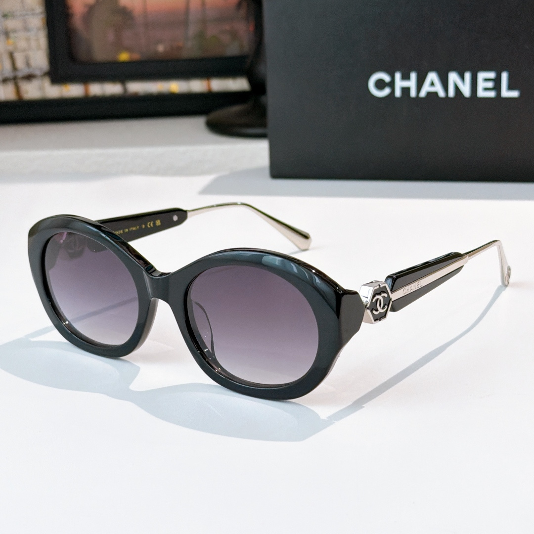 Chanel CHANE*