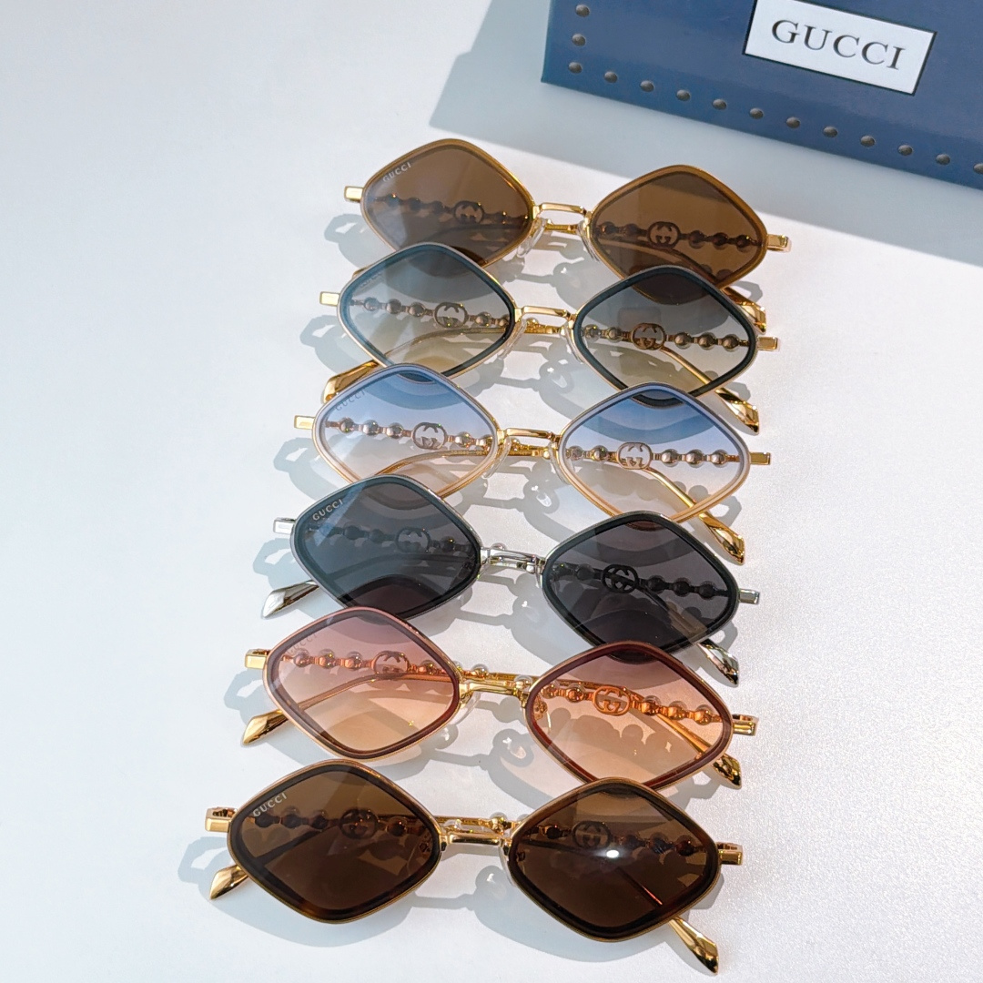 Gucci GUCC*